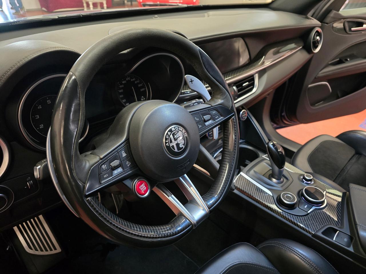 Alfa Romeo Stelvio 2.9 Bi-Turbo V6 510 CV AT8 Quadrifoglio