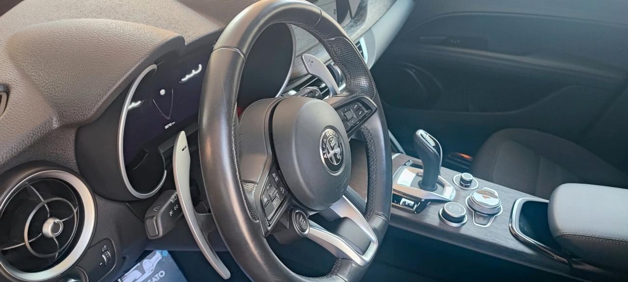 Alfa Romeo Stelvio 2.2 Diesel restyling 2023