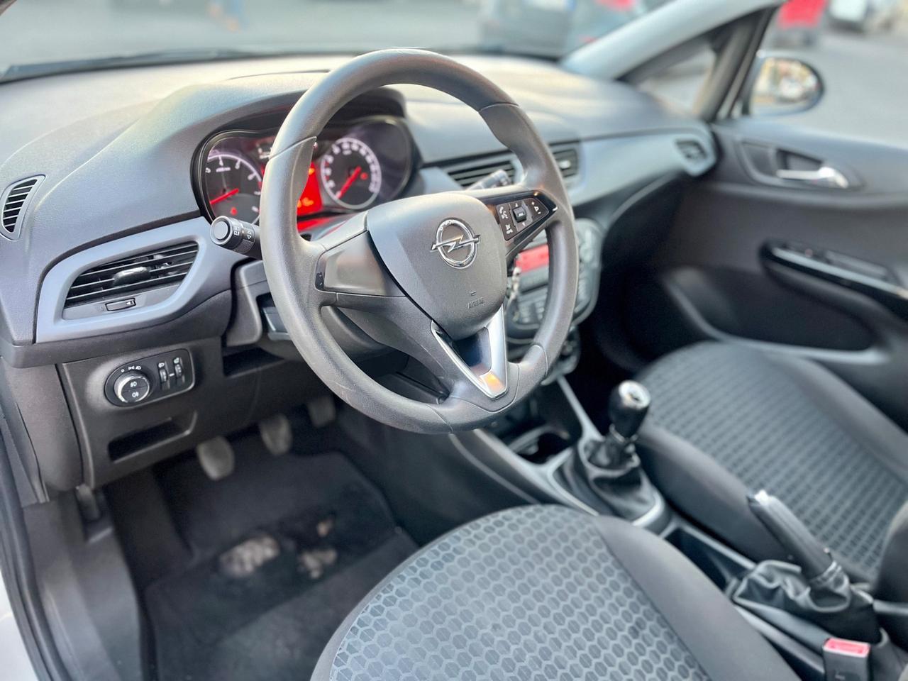 Opel Corsa 1.4 90CV GPL Tech 5 porte 120 Anniversary