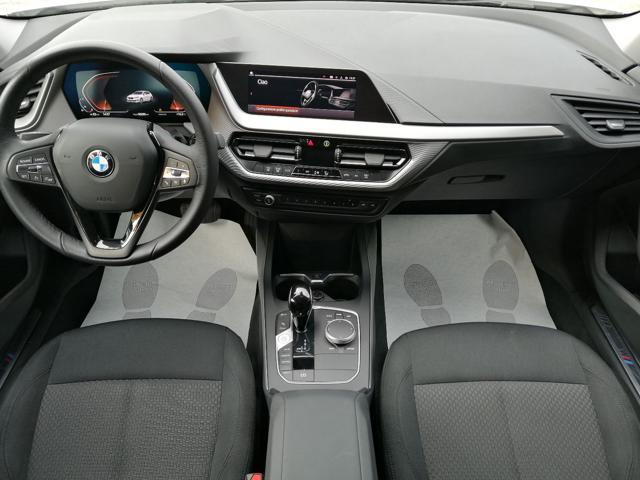 BMW 116 i 5p. Msport Exterior