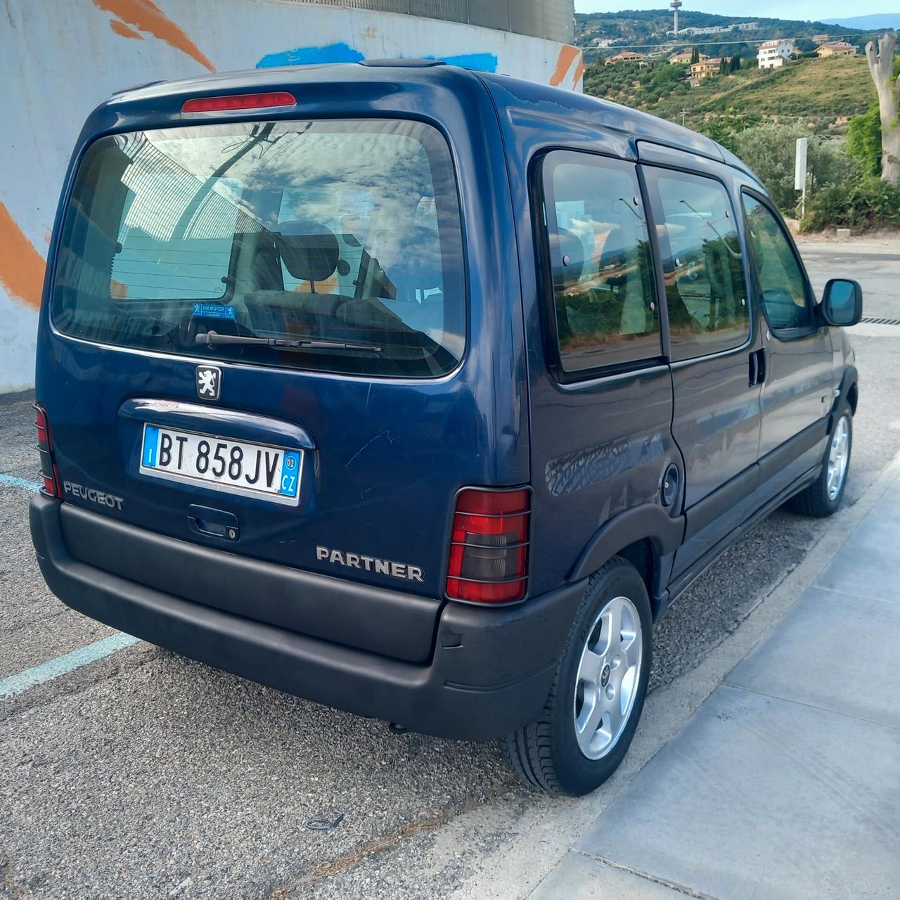 Peugeot Partner 2.0 Hdi 90 Cv portata maggiorata Furgone