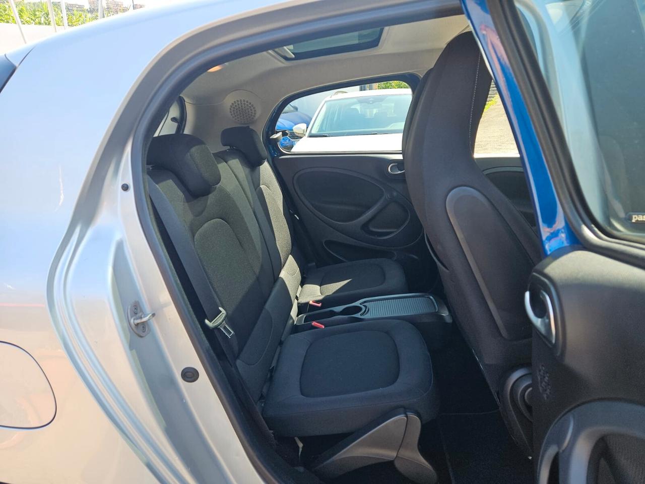 Smart ForFour 70 1.0 Passion