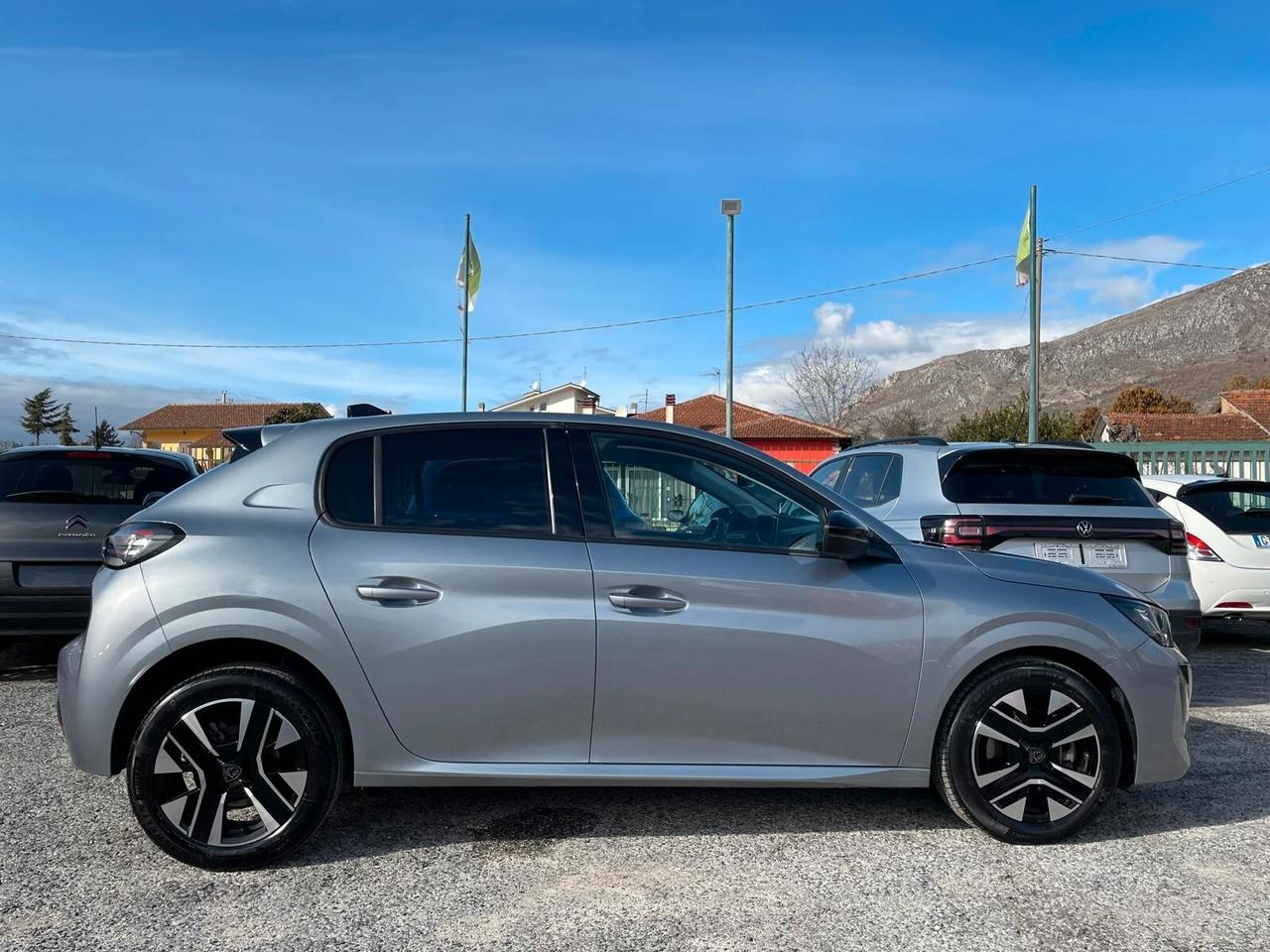 Peugeot 208 PureTech 100 Stop&Start 5 porte Allure 2024