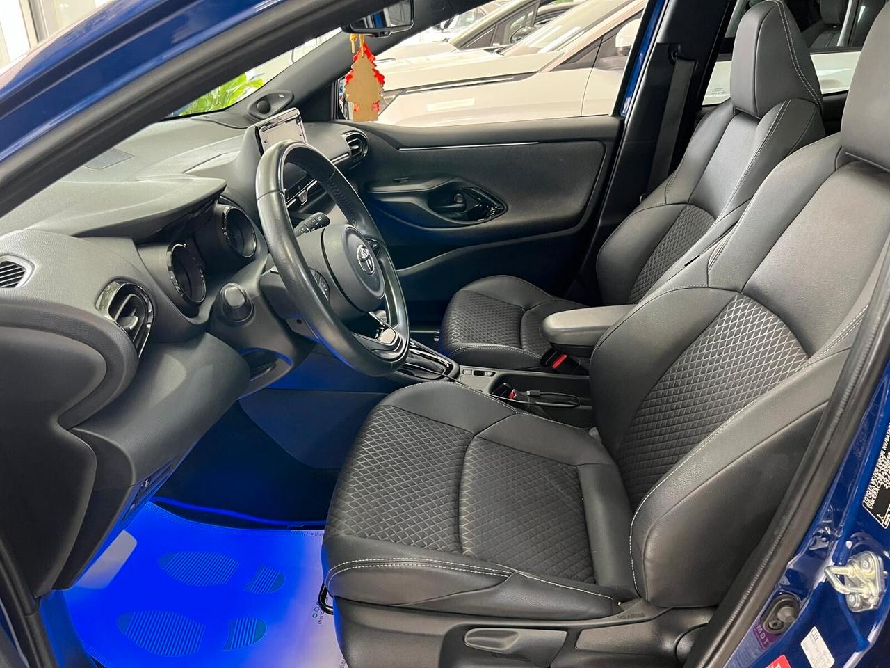 Toyota Yaris 1.5 Hybrid 5 Porte Lounge