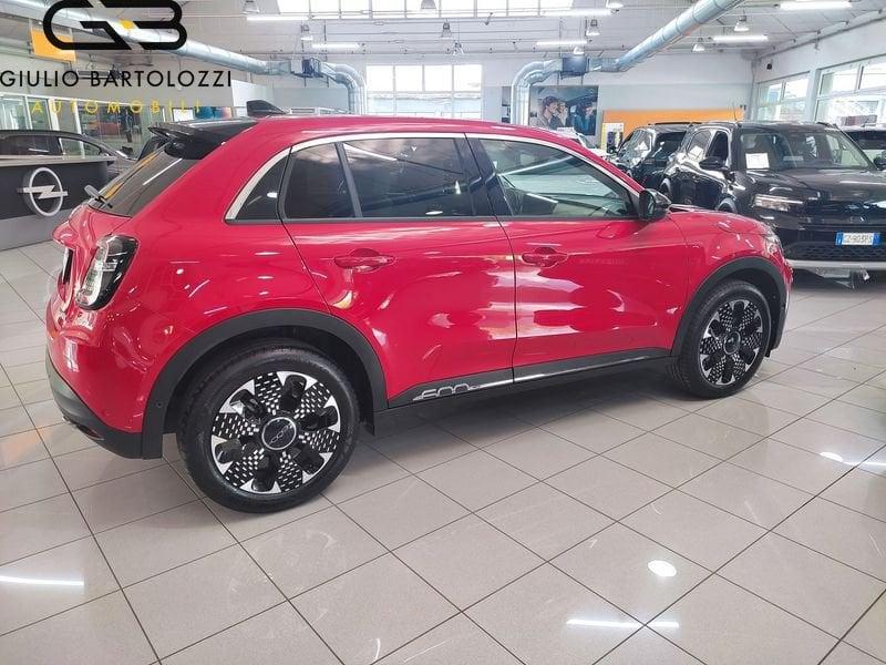 FIAT 600 1.2 Hybrid 145cv La Prima II