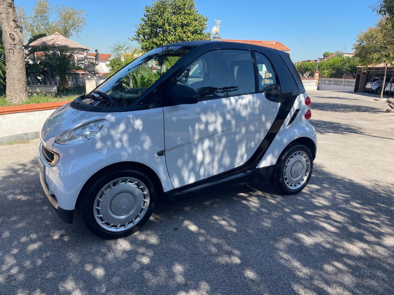 Smart ForTwo 1000 52 kW coupé pure
