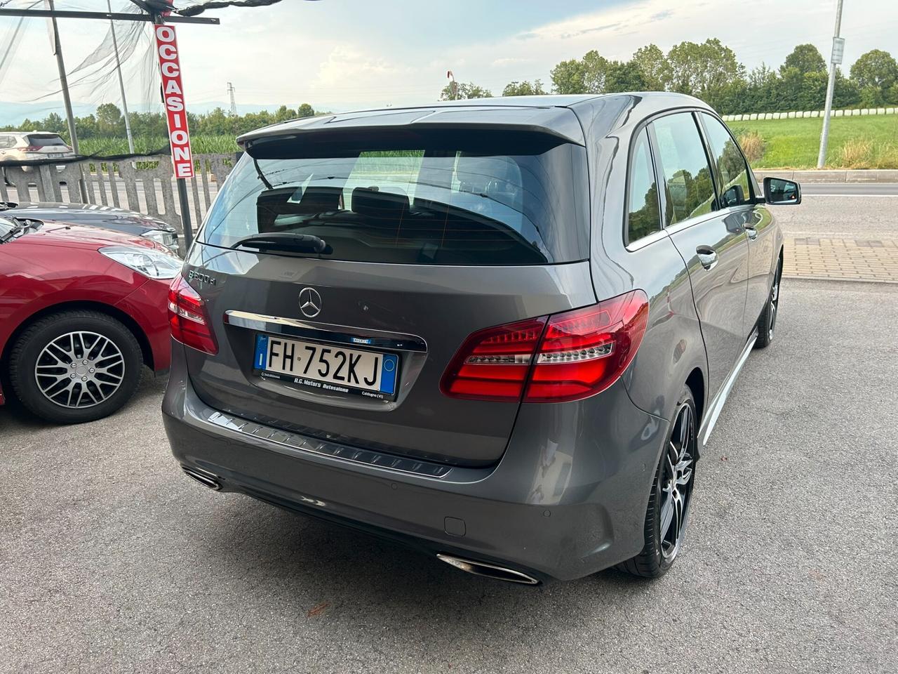 Mercedes-Benz B 200d 130CV Premium - PANORAMA