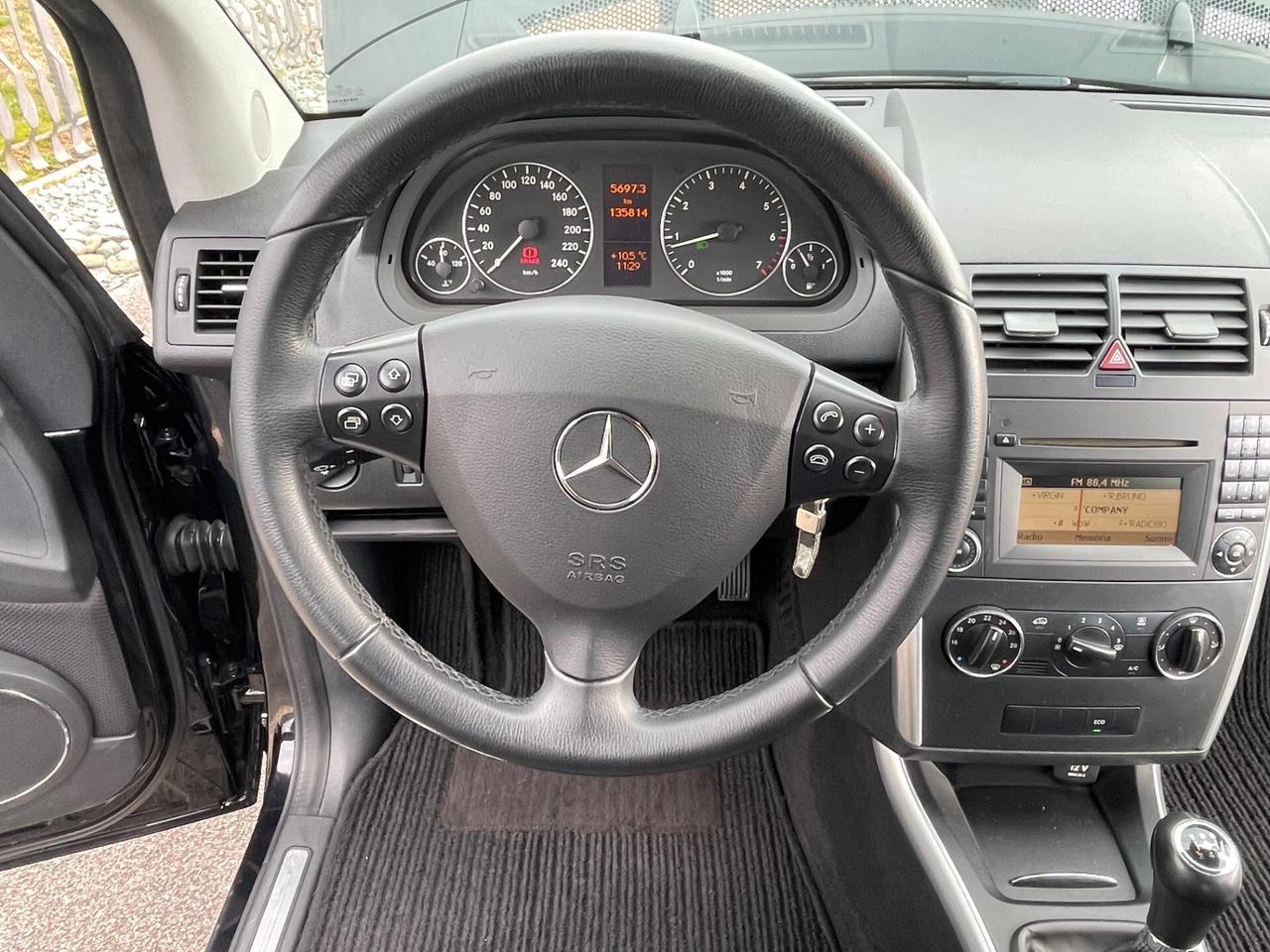 Mercedes-Benz A 160 BlueEFFICIENCY 95cv