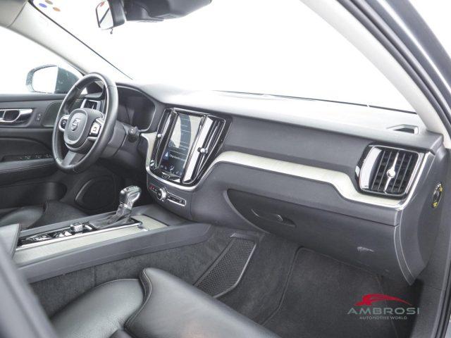 VOLVO V60 Cross Country D4 AWD Geartronic Pro