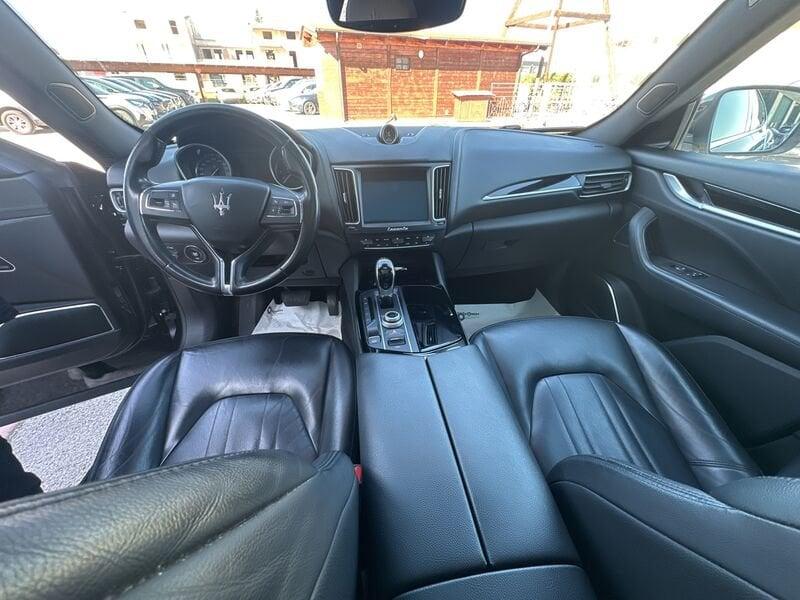 Maserati Levante V6 Diesel 275 CV AWD