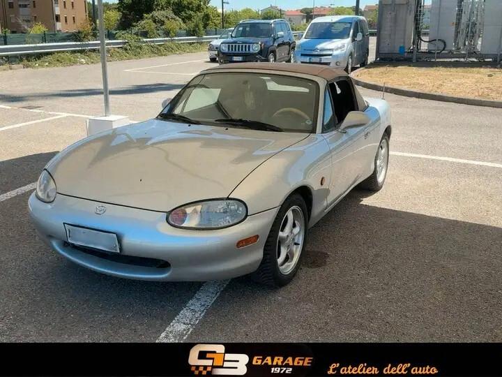 Mazda MX-5 1.9 Benzina Cabrio
