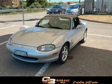 Mazda MX-5 1.9 Benzina Cabrio