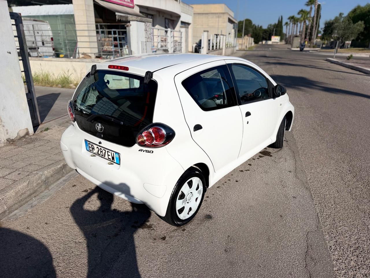 Toyota Aygo 1.0 12V VVT-i 5 porte Active Connect