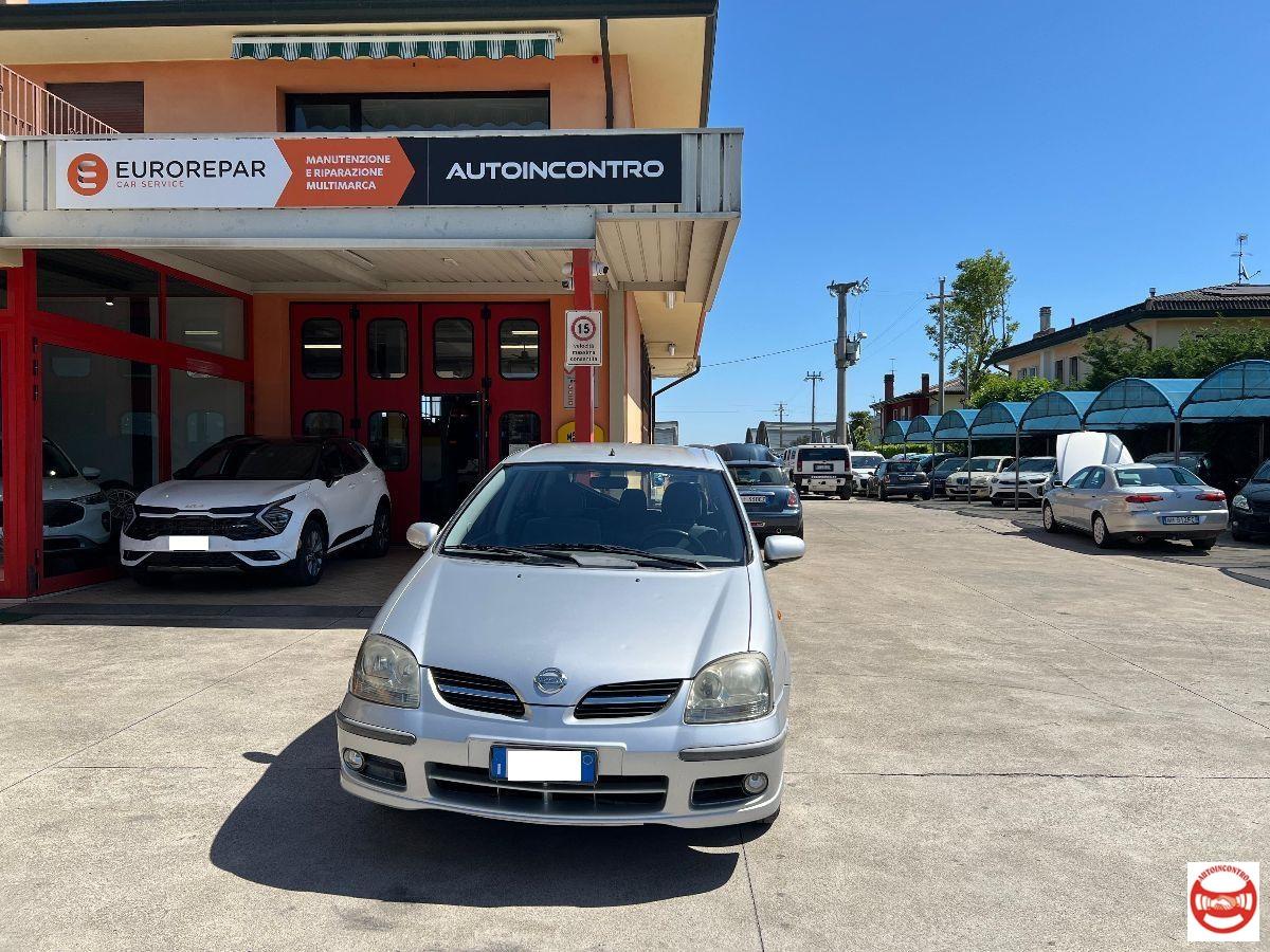 NISSAN - Almera - Tino 1.8 Acenta