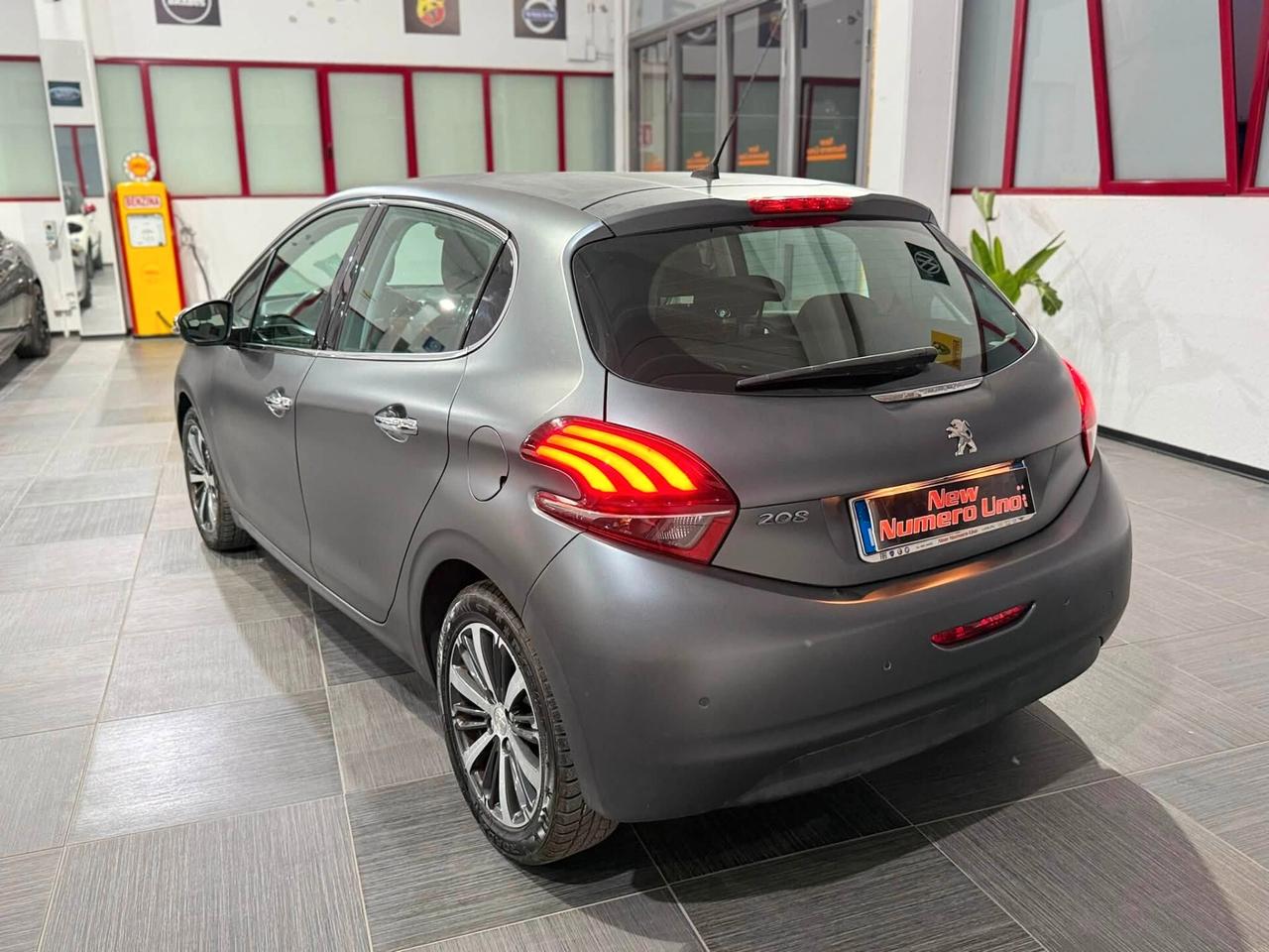 Peugeot 208 1.6 Bluehdi 100cv Allure 2016