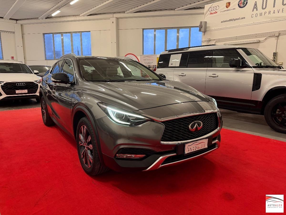 INFINITI - QX30 2.2d Premium Tech awd dct
