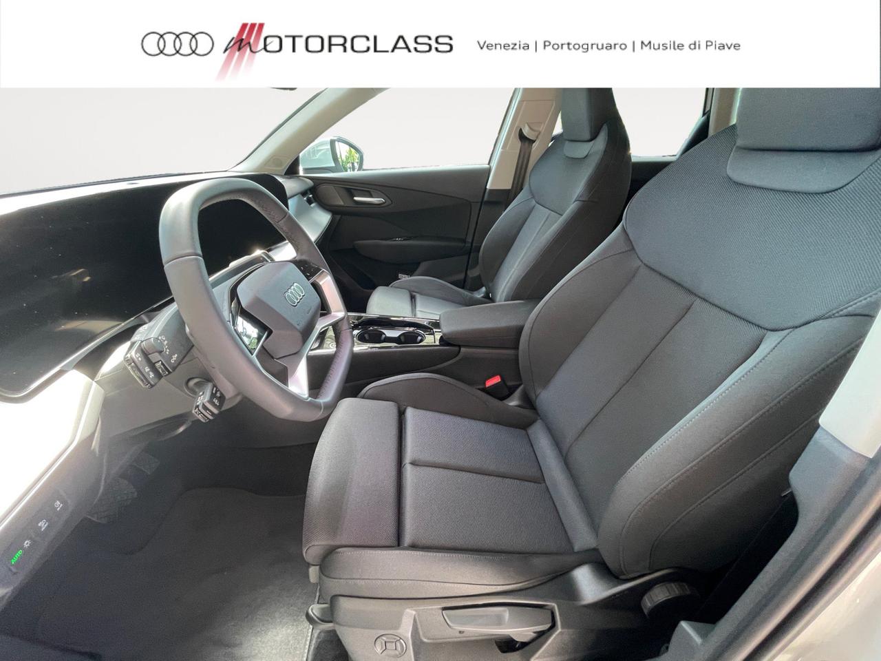 Audi Q3 2.0 tdi 150cv business advanced s tronic