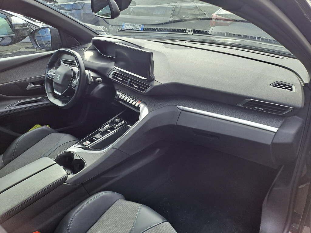 Peugeot 3008 1.6 HYbrid4 Allure Pack 4x4 e-EAT8