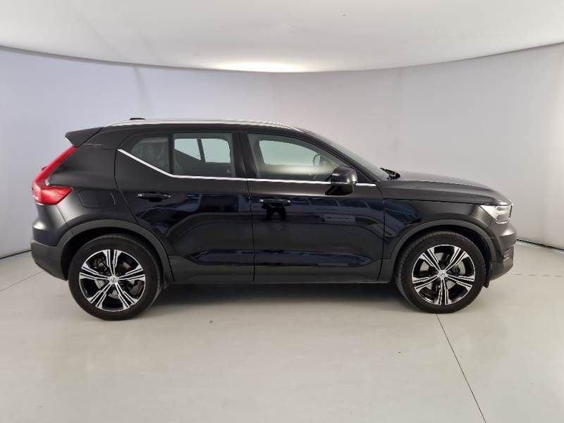 Volvo XC40 T4 129+82 CV Plug-in Hybrid Automatica NAVI LED Recharge Inscription