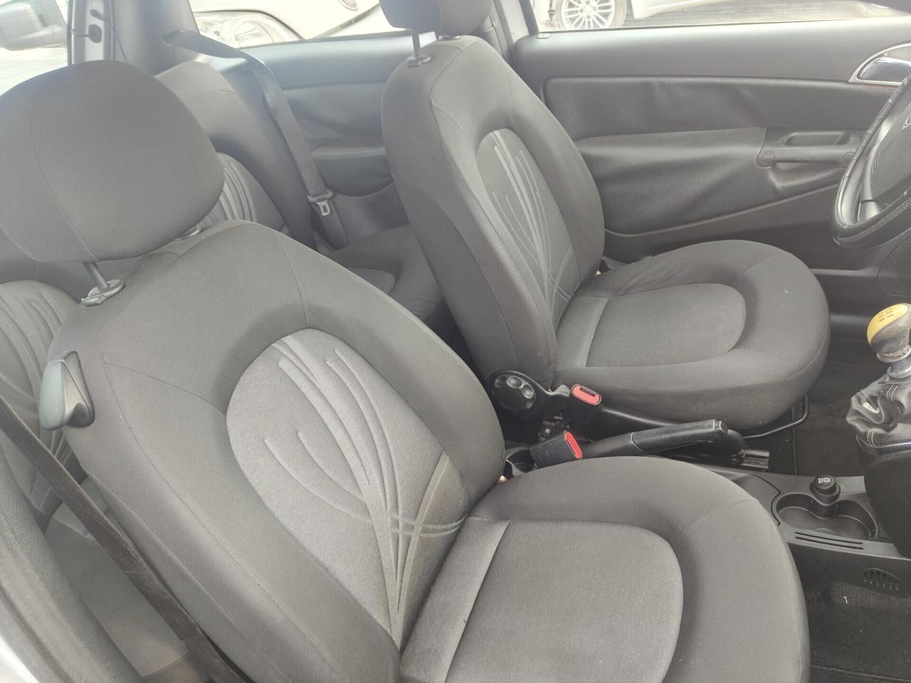 Lancia Ypsilon 1.2 Silver