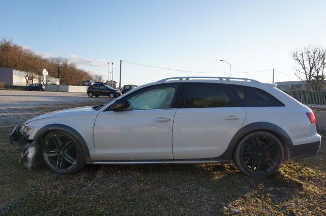 AUDI A6 allroad 3.0 TDI 272 CV S tronic Business Plus INCIDENTATA