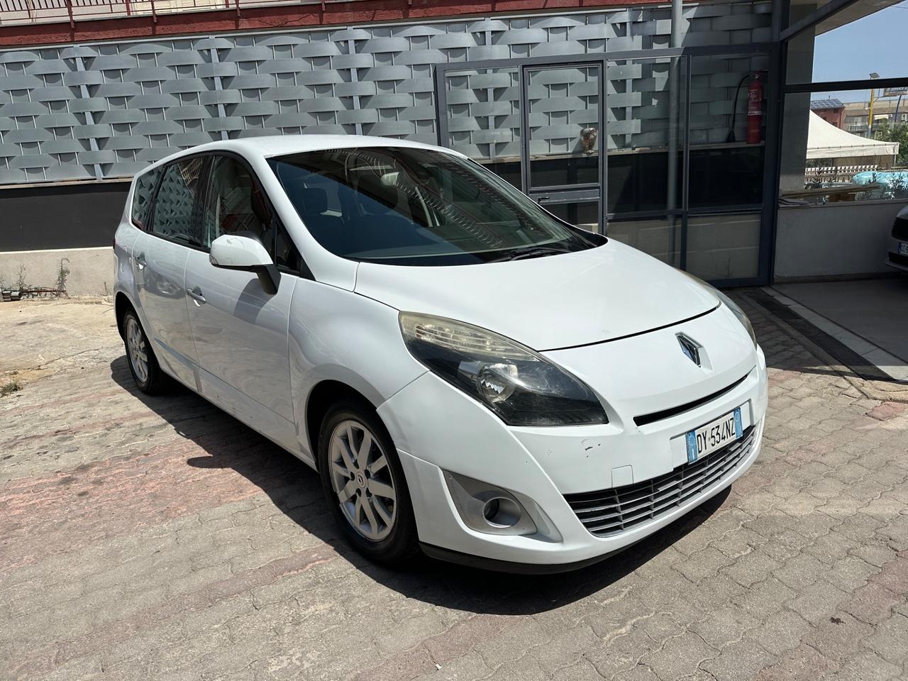 Renault Gran Scénic 1.9 dCi 130CV Dynamique