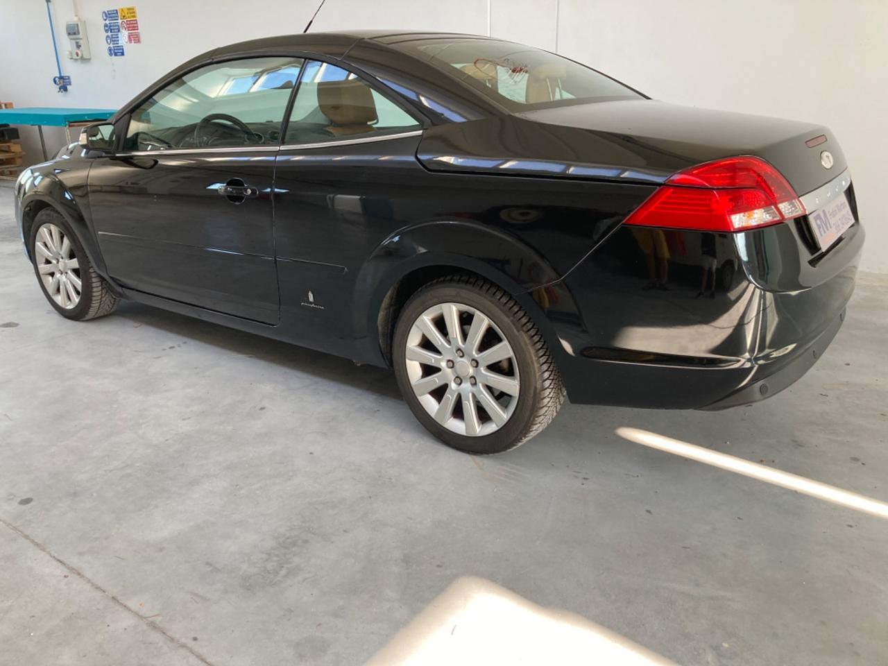 Ford Focus 2.0 TDCi (136CV) CC Tit. DPF cabrio