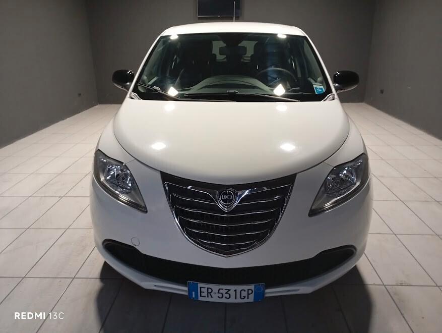Lancia Ypsilon del 2013 BENZINA / GPL FINO 2033
