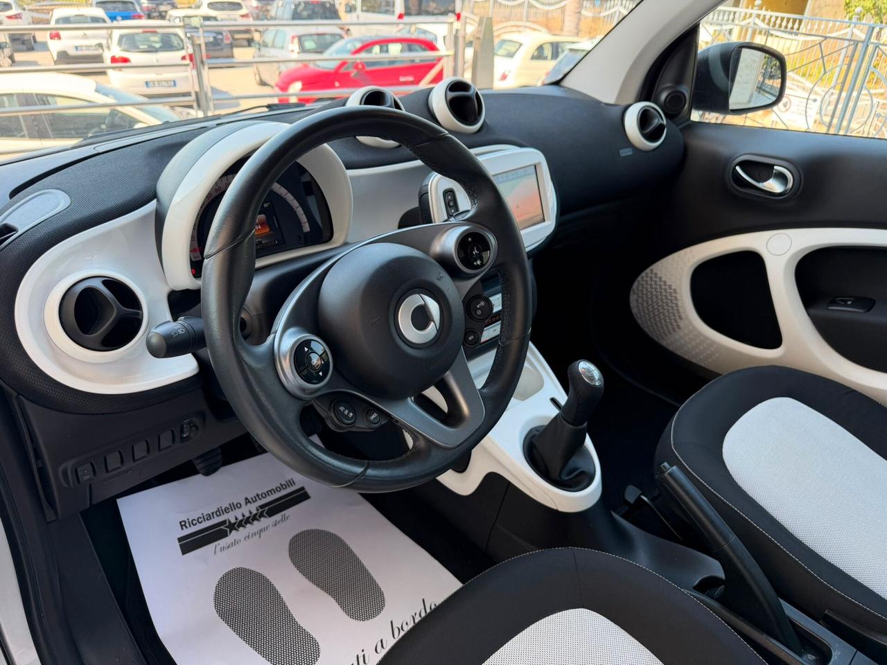 Smart ForTwo 1.0 71 coupé Passion - bianco opaco