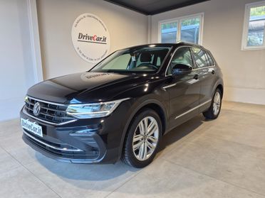 Volkswagen Tiguan 2.0 TDI LIFE 150CV DSG LED APPLE CAR PLAY/ANDROID AUTO ACC AMBIENT LIGHT(30 TONALITÀ) CLIMA 3 ZONE WIRELESS VETRI PRIVACY