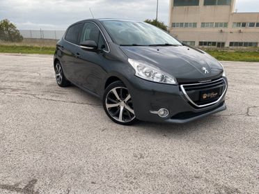 Peugeot 208 1.6 e-HDi 92 CV Stop&Start 5 porte Allure
