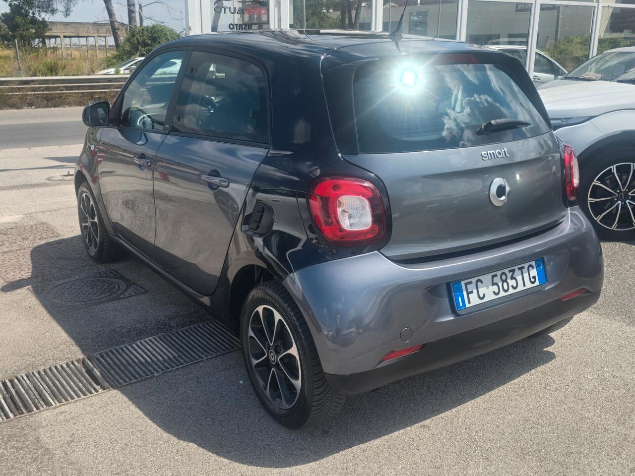 Smart ForFour 70 1.0 Passion Fidaty