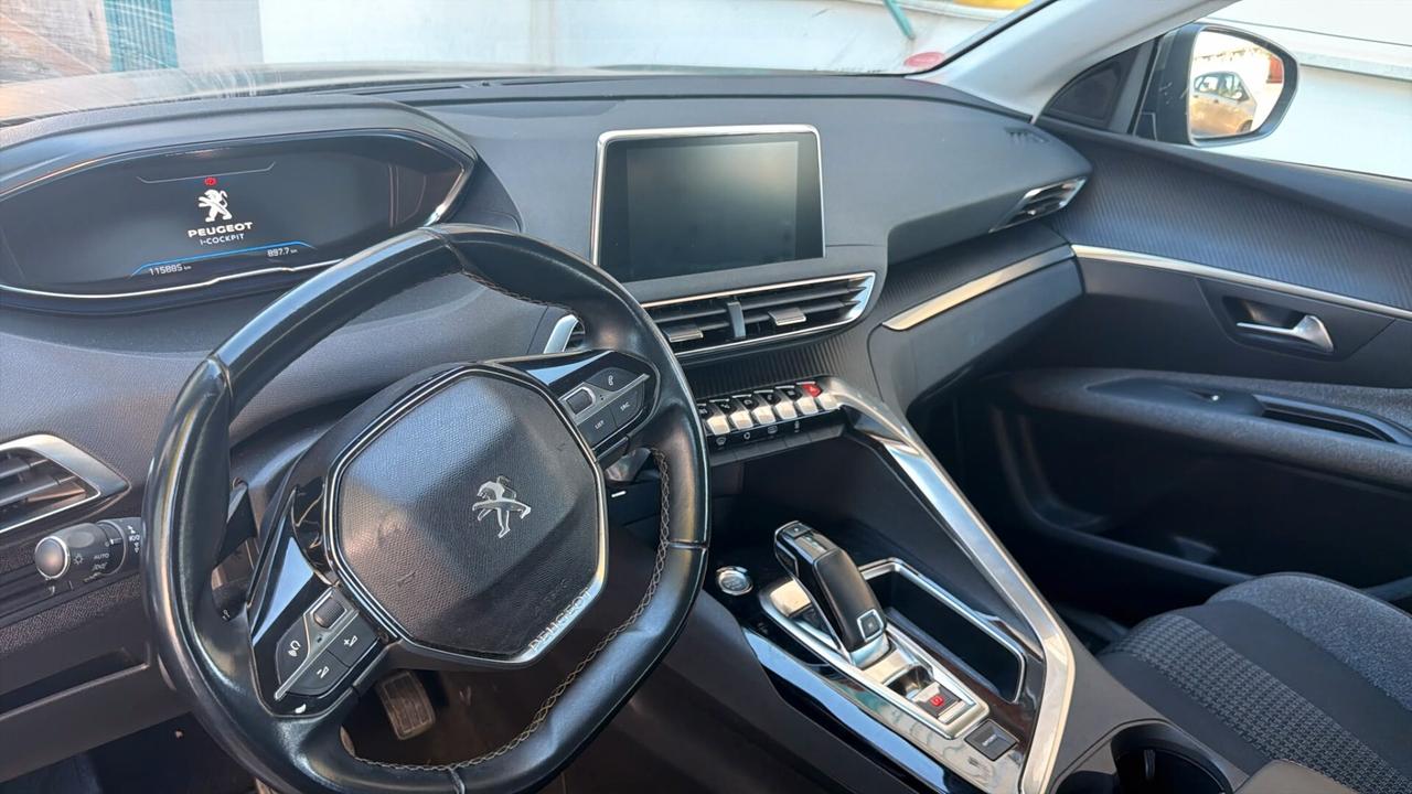Peugeot 3008 BlueHDi 130 S&S EAT8 Business