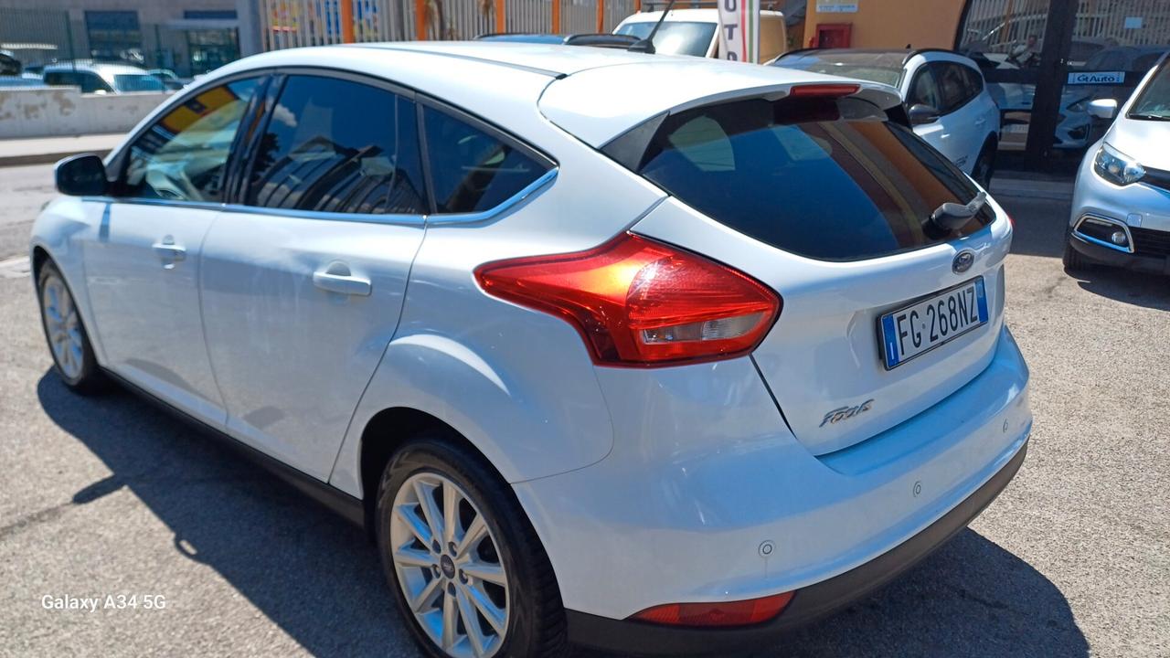 Ford Focus 1.5 TDCi 95 CV Titanium ok neopatentati