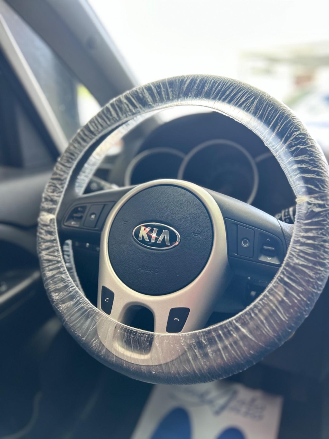 Kia Venga 1.4 CRDi 90 cv CrossOver High Tech 2015