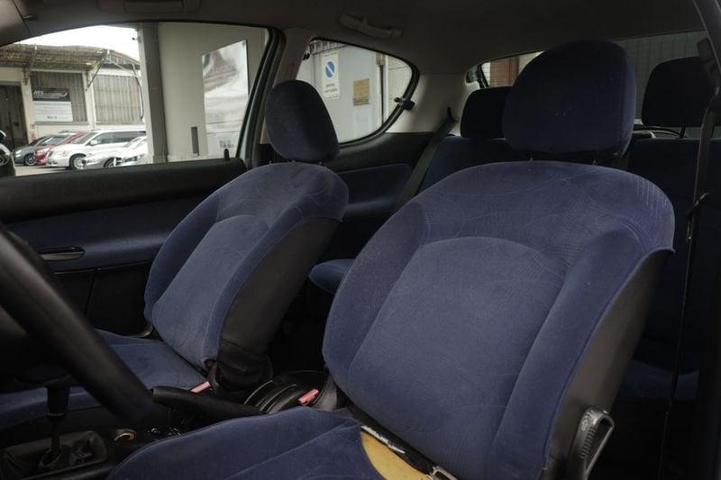 Peugeot 208 PEUGEOT 208 1.4 hdi Unicoproprietario