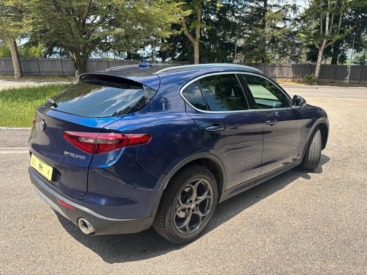 Alfa Romeo Stelvio 2.2 Turbodiesel 190 CV AT8 RWD Business