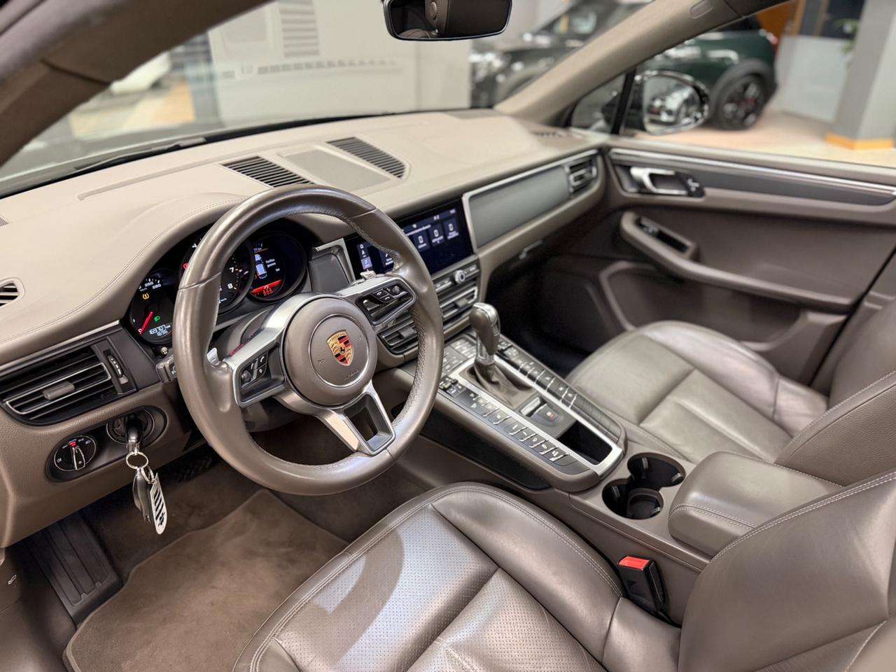 Porsche Macan 2.0