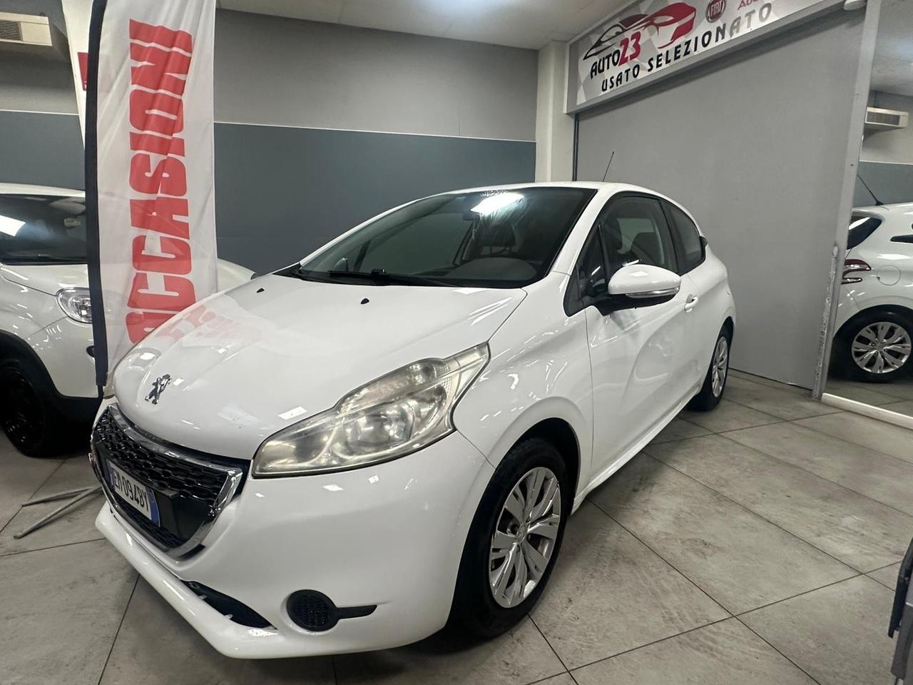 Peugeot 208 1.2 VTi 82 CV Gpl 3P. Allure Ok Neopatentati