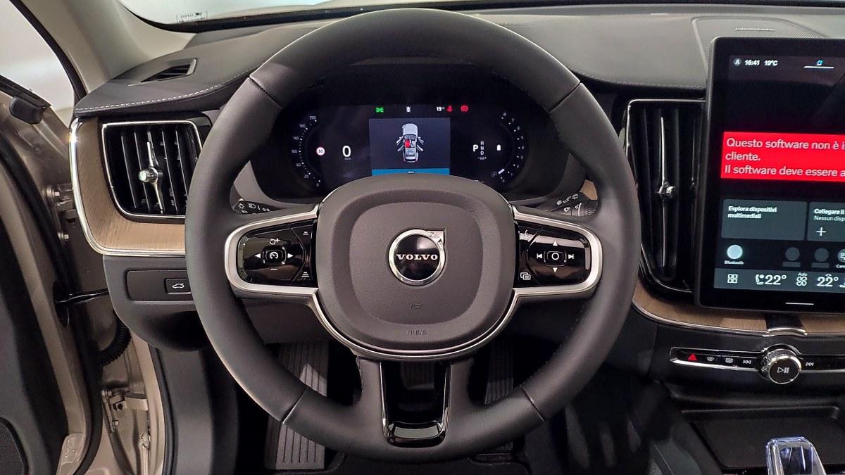 VOLVO Xc60 B5 Mild Hybrid Awd Automatico Ultra Dark