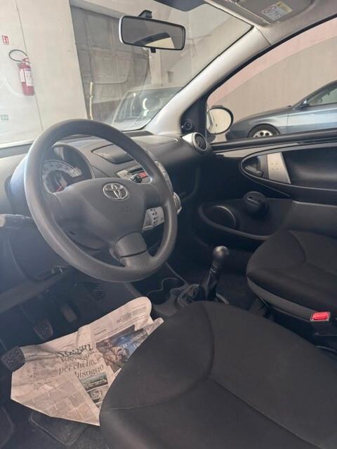 Toyota Aygo 1.0 12V VVT-i 5 porte Edition