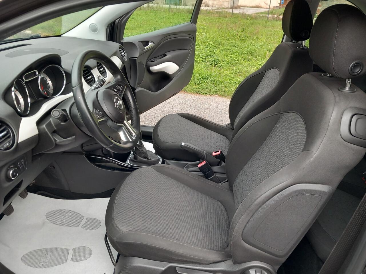 Opel Adam Rocks 1.2 70 CV Air