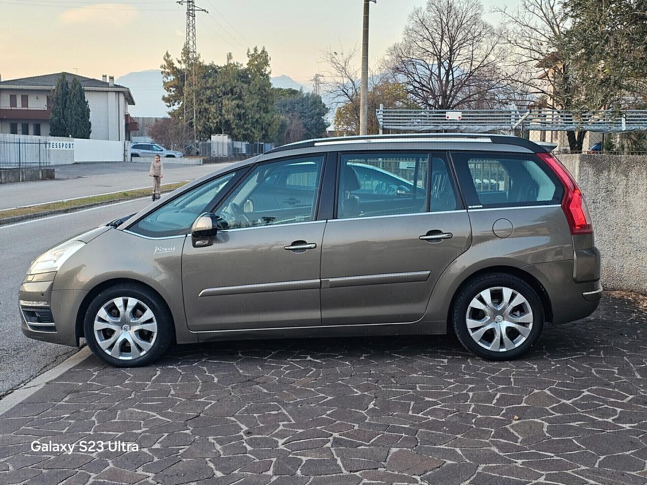 Citroen C4 7 POSTI UNICO PROPRIETARIO ANNO 2011