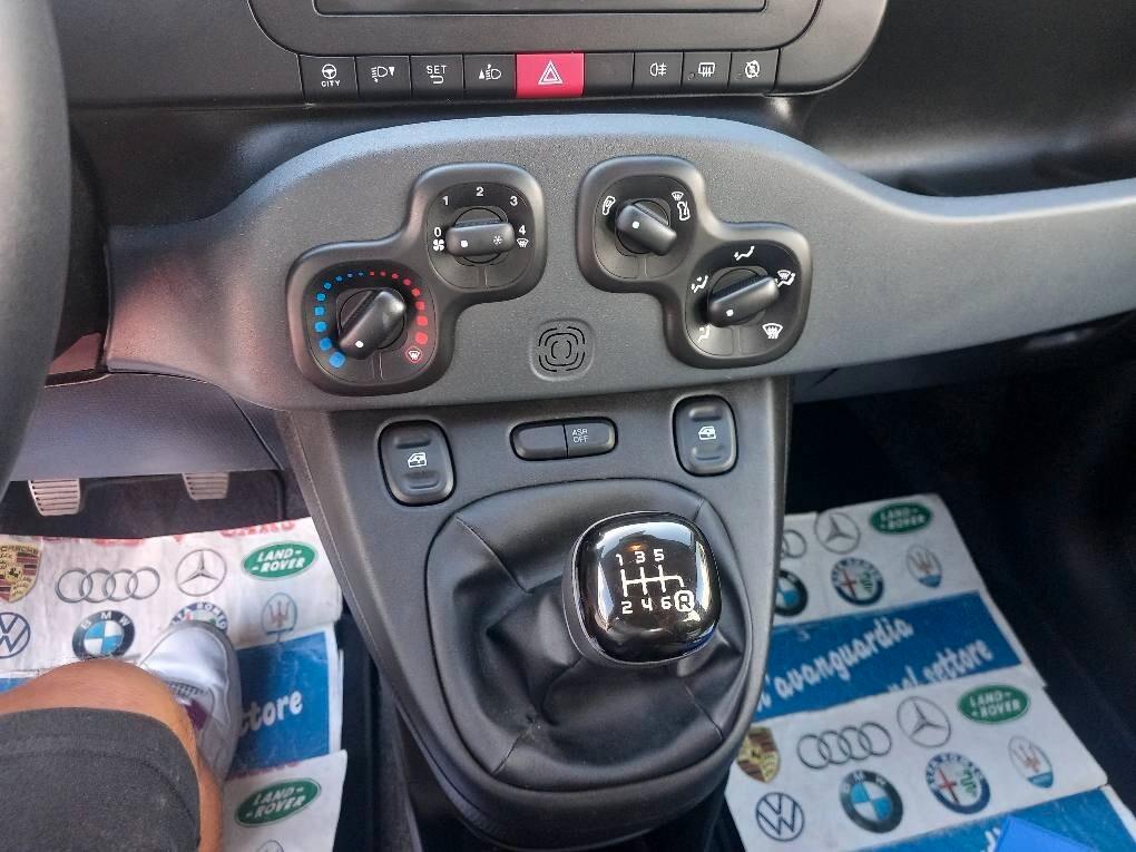 Fiat Panda 1.0 FireFly S&S Hybrid km 26200 GARANZIA TOTALE