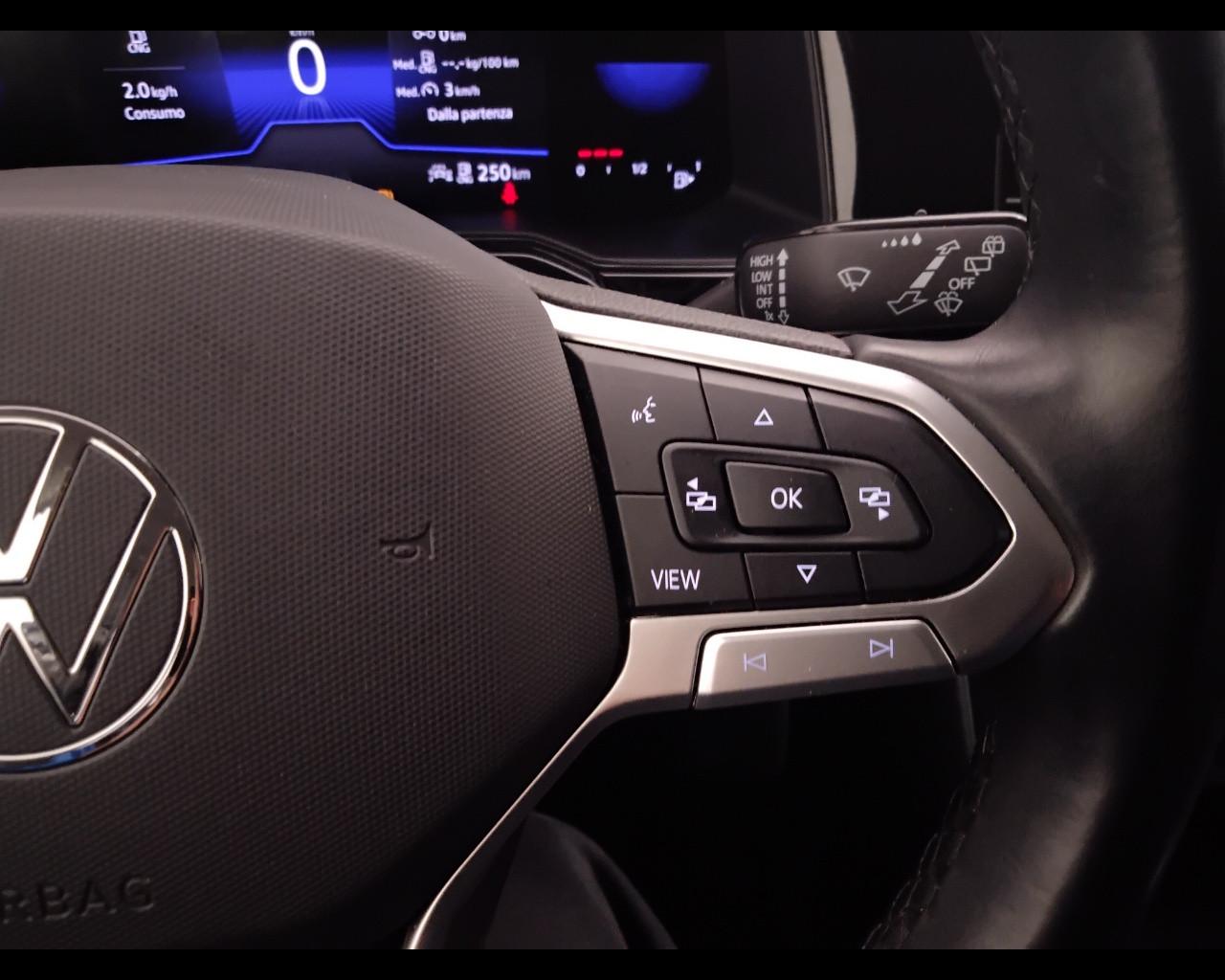 VOLKSWAGEN Polo VI 2022 - Polo 1.0 tgi Life 90cv