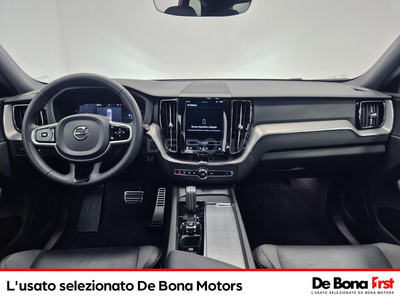 Volvo XC60 2.0 b4 plus dark awd auto