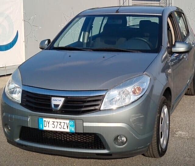 Dacia Sandero 1.4 8V GPL Lauréate
