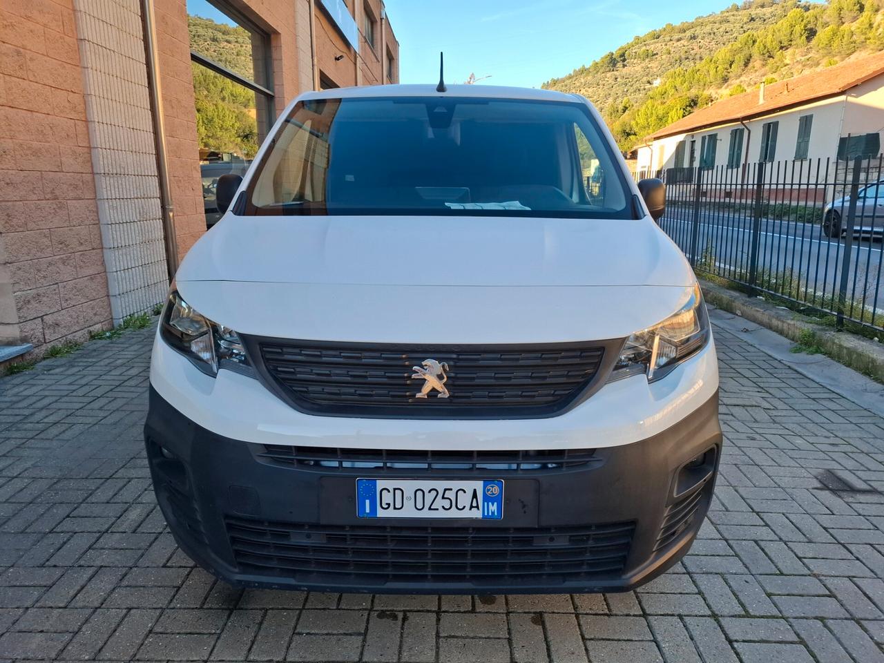 Peugeot PARTNER PASSO LUNGO