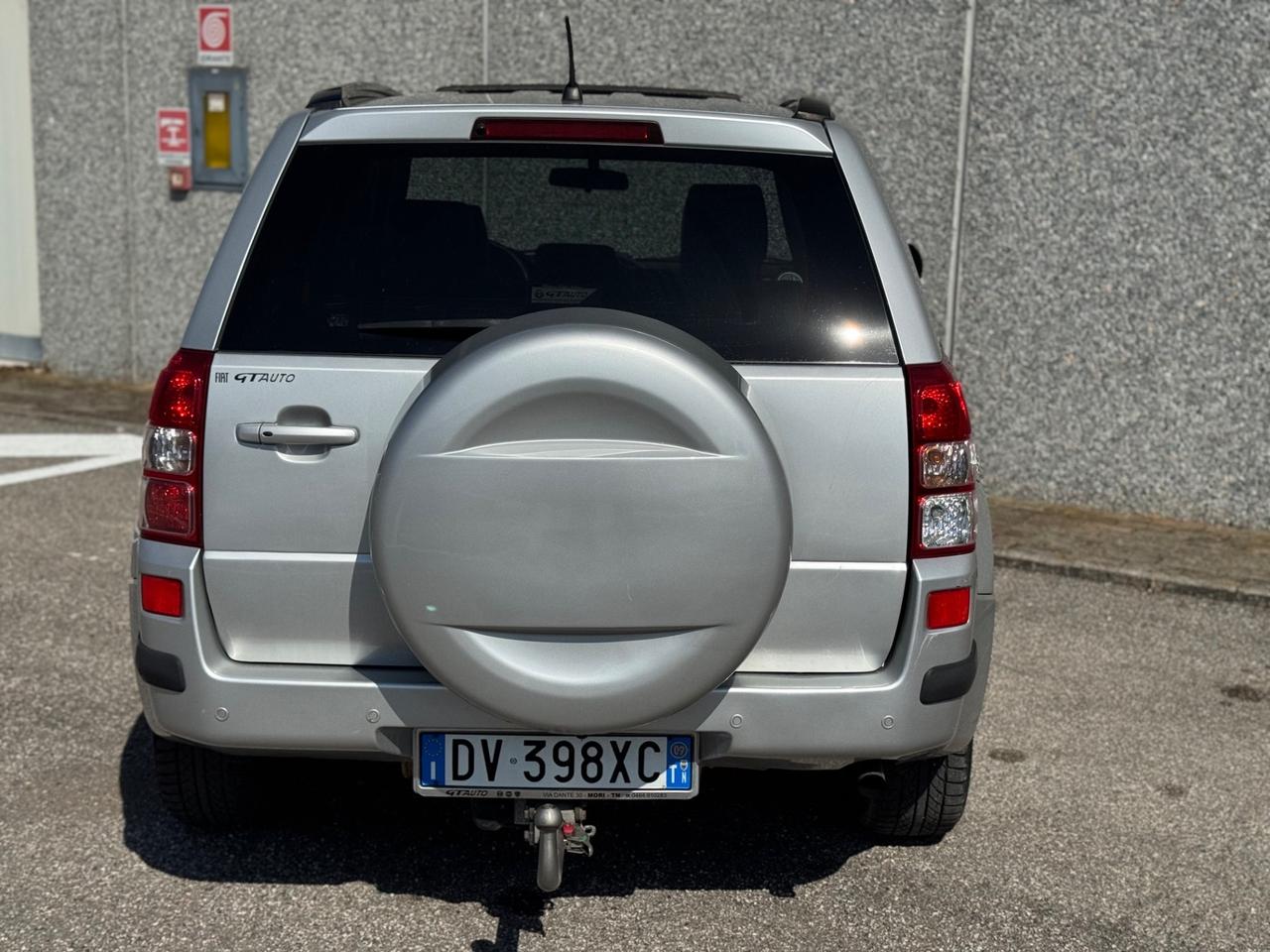 Suzuki Grand Vitara 1.9 DDiS 130cv 4x4 Gancio Traino