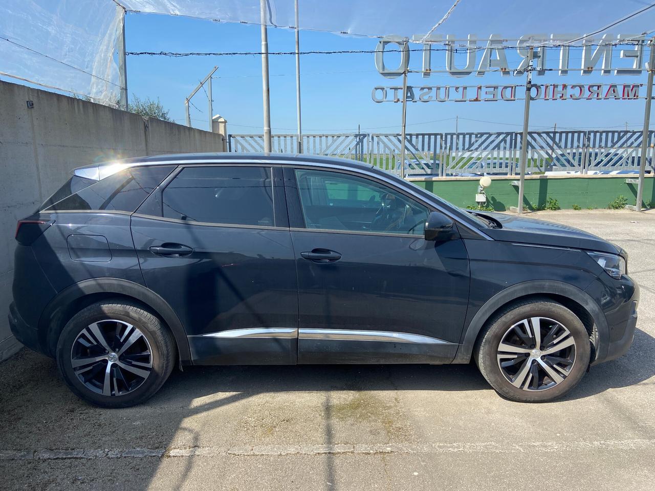 Peugeot 3008 1.5 BlueHDi 130cv Allure